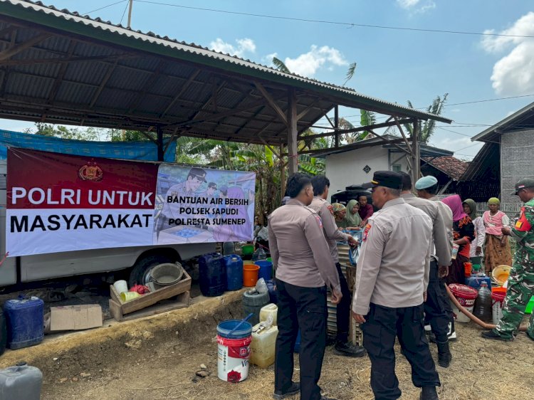 Polresta Sumenep Salurkan Bantuan Air Bersih untuk 440 KK di Desa Gendang Barat